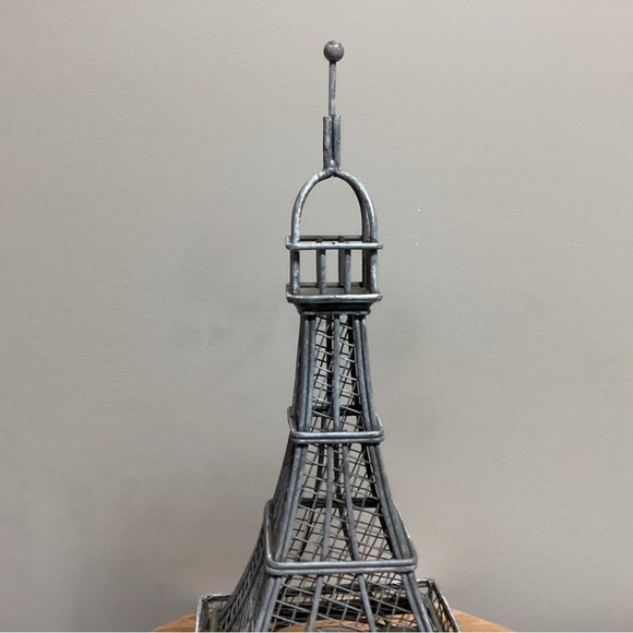 Eiffel Tower - Paris France Votive Tea Light Candle Holder - Metal Crafted Decor - Picture 4 of 10